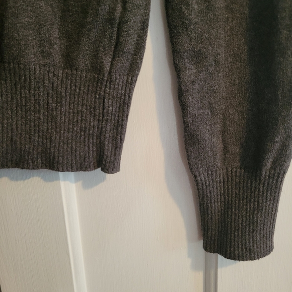 GAP Cashmere Button Up Cardigan Sweater - Picture 3 of 4